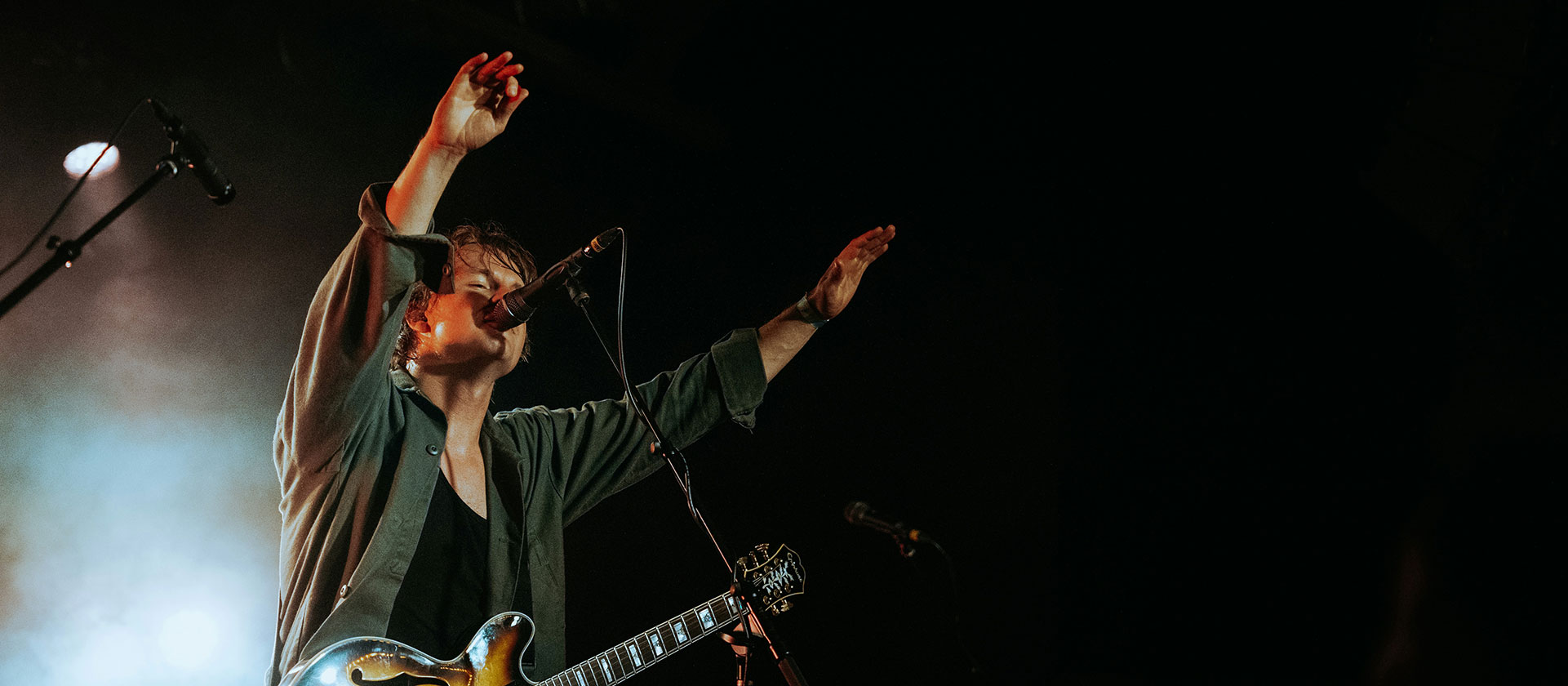 make artist performing on stage